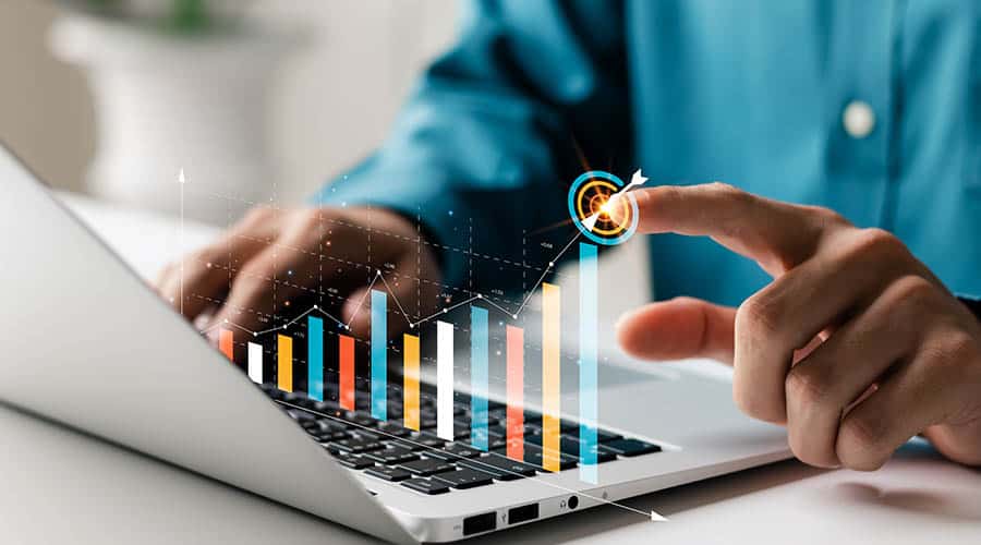 man doing marketing strategy