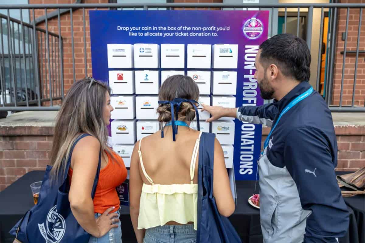 SF_Case-Study_SF-Fest-donation-sign